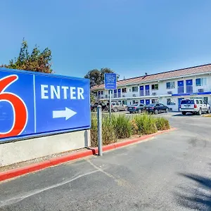 Hotel 6-stockton, Ca - Charter Way West